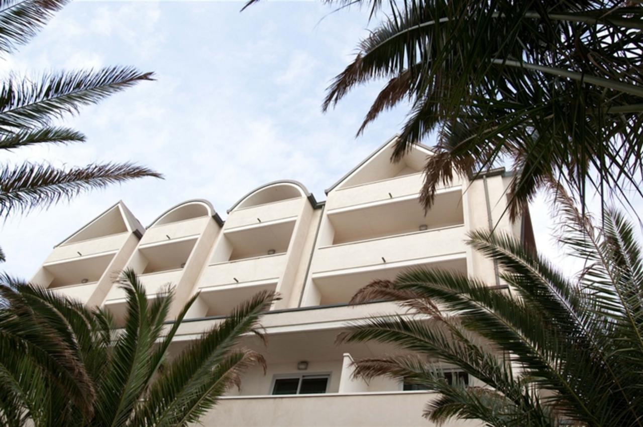 Altamarea Residence & Family Hotel Cervia Buitenkant foto