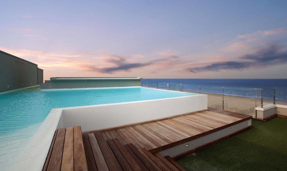 Altamarea Residence & Family Hotel Cervia Buitenkant foto